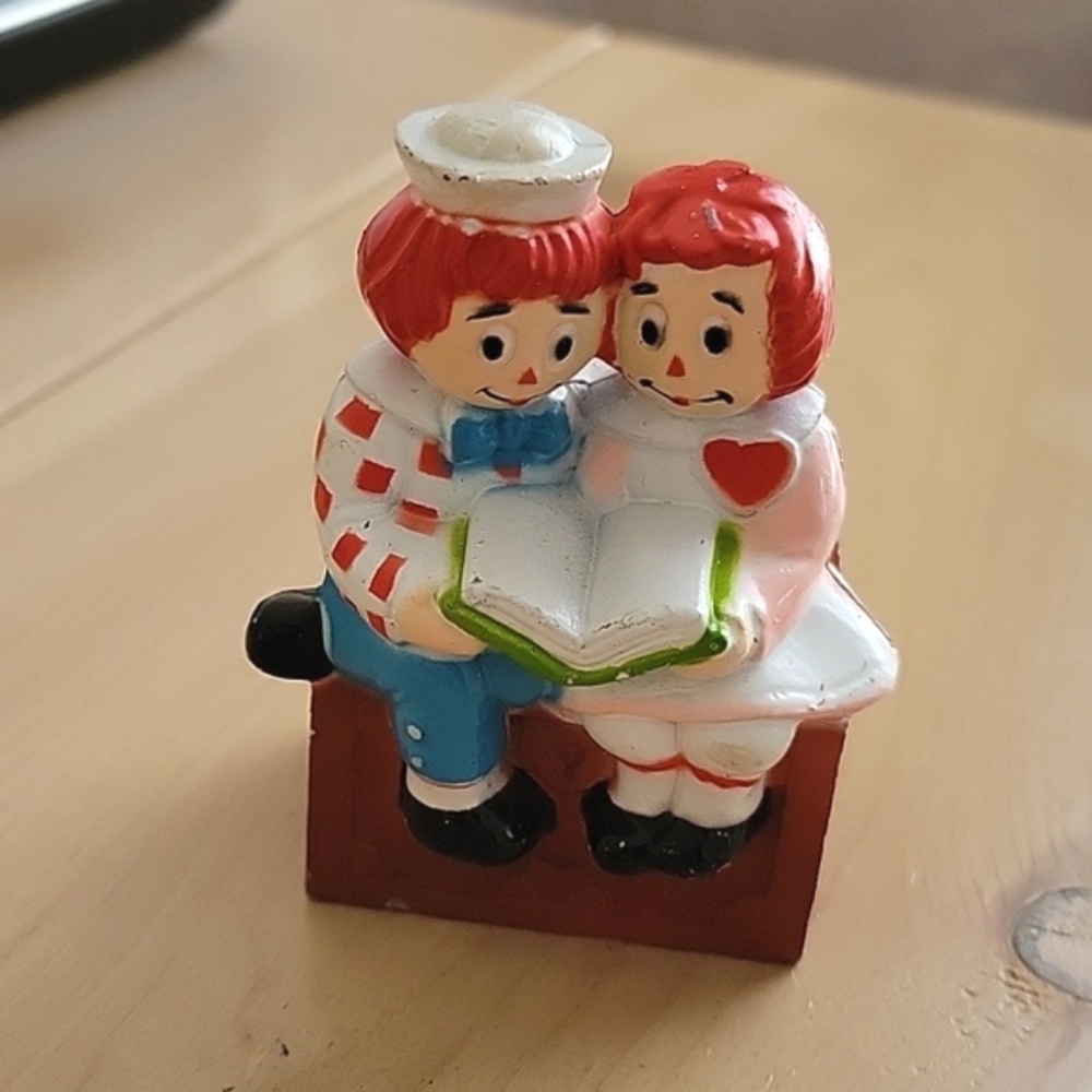 Vintage Metal Painted Raggedy Ann and Raggedy Andy Figurine